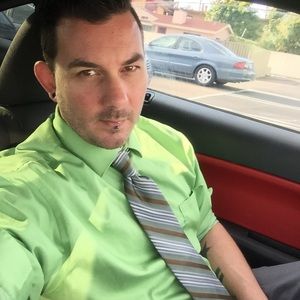 Meet your Posher, Justin